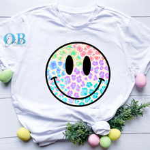 Load image into Gallery viewer, "SPRING CHEETAH SMILEY FACE" T-SHIRT