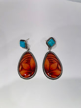 Load image into Gallery viewer, Western Turquoise Earnings
